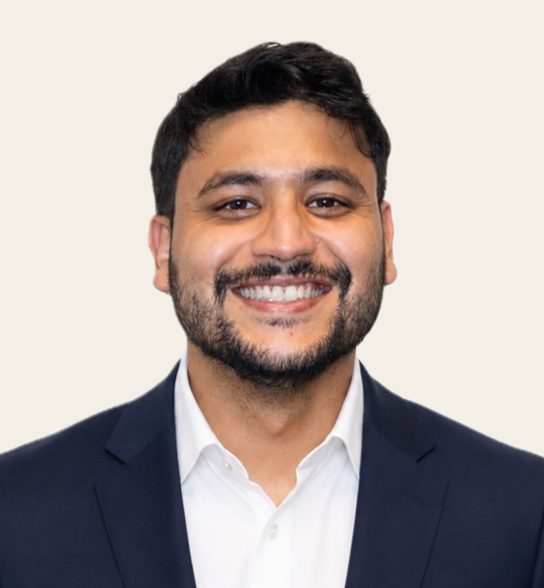 Dipanshu Maheshwari, Associate